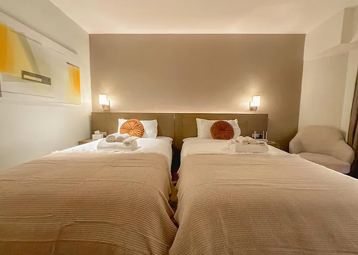 Apartment Rockwell View Twin With Free Wifi Pool & Gym