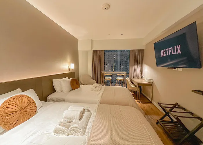 Rockwell View Twin With Free Wifi Pool & Gym * Manila